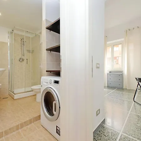Апартаменты Duccio Galimberti - Lovely 2br Walking To The Vatican By Halldis