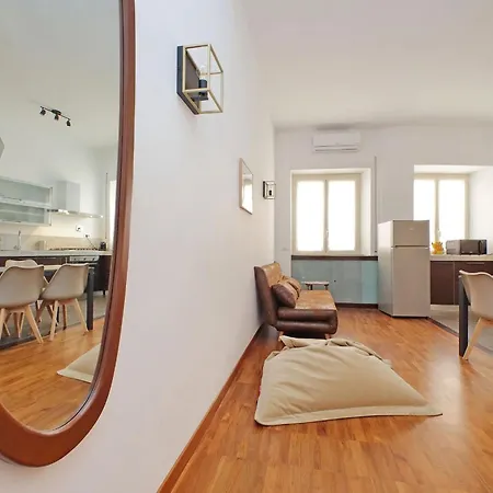 Duccio Galimberti - Lovely 2br Walking To The Vatican By Halldis Рим